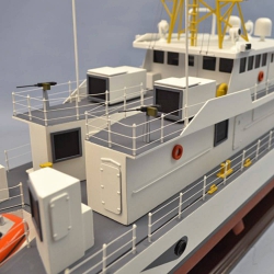 Łodź DUMAS USCG Sentinel-Class Fast Response Cutter KIT - 1275
